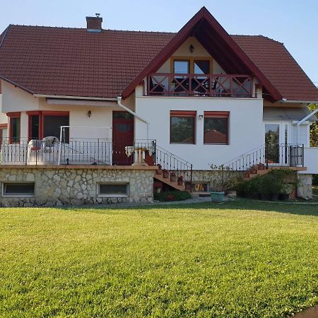 Rege Apartman Альшоэрш Экстерьер фото