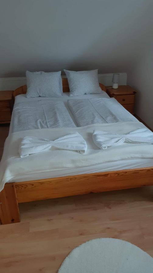 Rege Apartman Альшоэрш Экстерьер фото