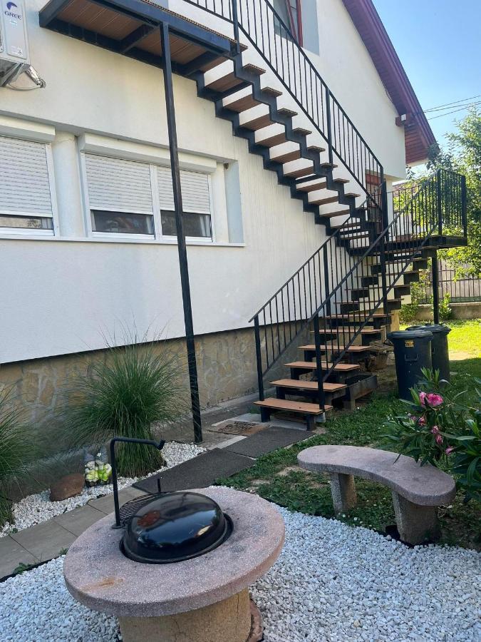 Rege Apartman Альшоэрш Экстерьер фото